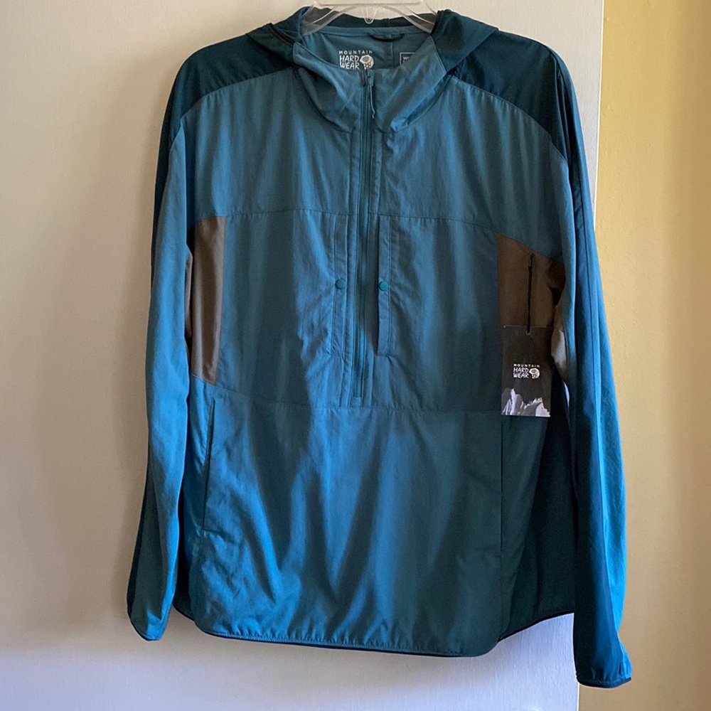 NWT - Echo Lake Hoody